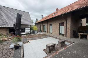 Außergewöhnliche Hofanlage mit drei Wohngebäuden – Die vollständige Adresse der Immobilie erhältst du vom Anbieter., 41238 Giesenkirchen-Nord, Mönchengladbach – Vorschaubild 2