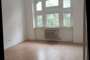 Renovierte 3-Zi.-Whg, Küche, Diele, Bad mit Terrasse u. gr. Garten – Schwarzer Weg 229, 42117 Elberfeld West, Wuppertal – Vorschaubild 6