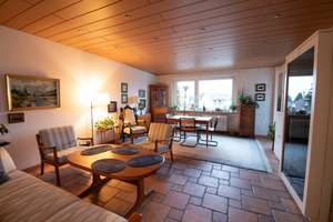 Stilvolle 3-Zimmer-Wohnung mit Balkon und Einbauküche in Frankfurt am Main