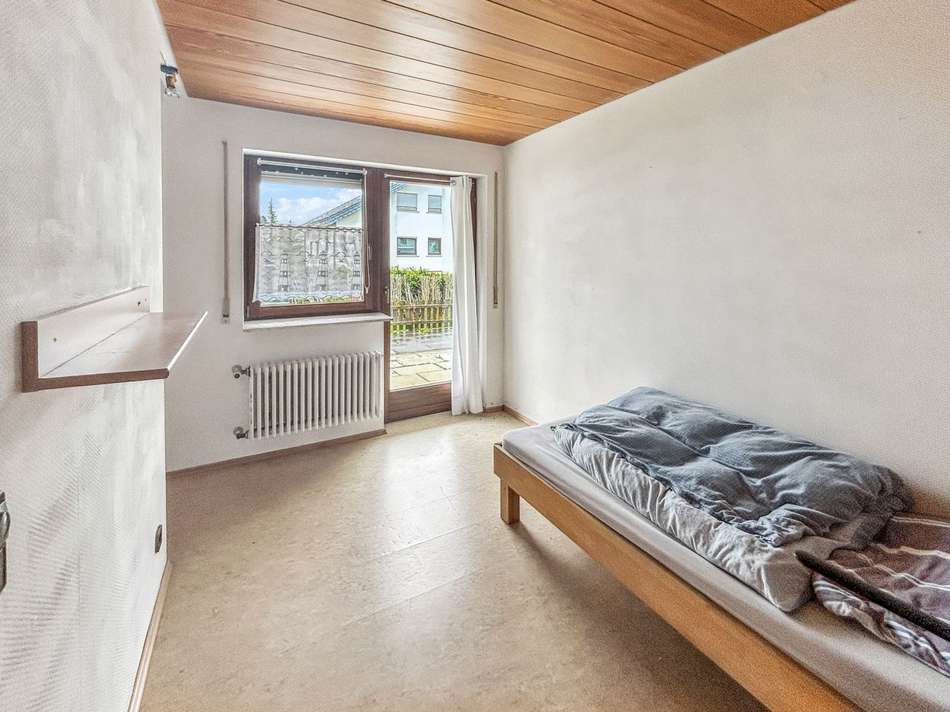 Zimmer 1 EG