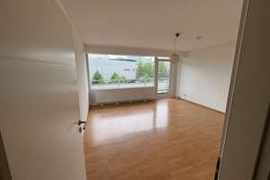 Helle 1,5 Zimmer Wohnung – Frohnhauser Str. 2, 45127 Westviertel, Essen – Vorschaubild 1