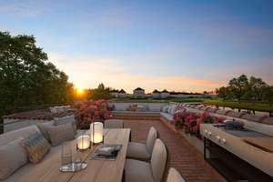 Wohnen am Nymphenburger Schloss: Exklusive Altbauvilla für höchste Ansprüche