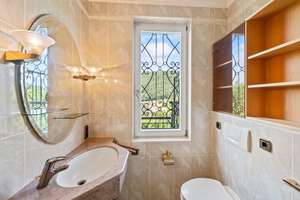 Mehrfamilienhaus am Schloßberg von Badenweiler mit herrlicher Aussicht! – Die vollständige Adresse der Immobilie erhältst du vom Anbieter., 79410 Badenweiler – Vorschaubild 10