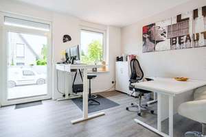 Bärenstadt Esens: Wohnen und / oder Arbeiten in einer repräsentativen Stadtvilla! Provisionsfrei! – Die vollständige Adresse der Immobilie erhältst du vom Anbieter., 26427 Esens – Vorschaubild 6