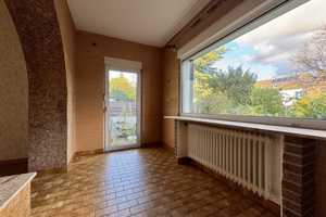 Sanierungsbedürftiges 2 bis 3 Fam.-Haus am Schmölderpark * Top-Lage * schöner Garten * sofort frei * – Mönchengladbach – Vorschaubild 5