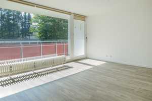 Hochparterre - Schöne 3-Zimmerwohnung mit Balkon in Bielefeld-(Wellbach / Seidenstickerstr.) – Bielefeld – Vorschaubild 3