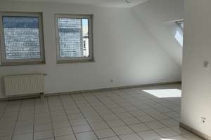 +++ Vollständig renovierte 3-Zimmer-Maisonette-Wohnung mit Terrasse in Solingen +++ – Kirchgasse 6, 42697 Ohligs/Aufderhöhe/Merscheid, Solingen – Vorschaubild 2