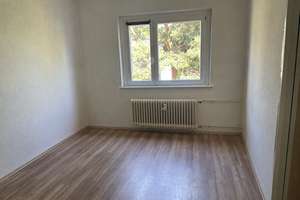 Bezugsfreie 2-Zimmer-Wohnung mit Ostbalkon und Grünblick in ruhiger Reinickendorfer Lage – Quäkerstraße 10, 13403 Reinickendorf (Ortsteil), Berlin – Vorschaubild 7