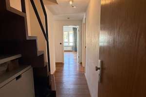 Maisonettewohnung über zwei Ebenen - 2 Zimmer mit Balkon plus Dachgeschossbereich – Die vollständige Adresse der Immobilie erhältst du vom Anbieter., 80997 Allach, München – Vorschaubild 3