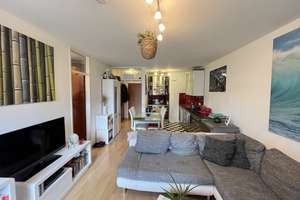 BELIEBTE LAGE IN NIEDERKASSEL - 2 ZI APARTMENT MIT BALKON & TG – Niederkasseler Kirchweg 58, 40547 Niederkassel, Düsseldorf – Vorschaubild 2