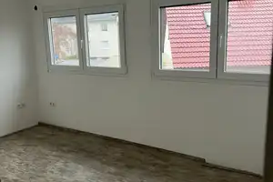 Stilvolle 3-Zimmer-Wohnung mit Balkon in Reutlingen-Mittelstadt – Reutlingen (Kreis) – Vorschaubild 9