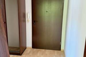 *** DIREKT EINZIEHEN *** BLICK IN DEN SCHLOSSPARK *** Tolle 2 ZKBB mit "Turmzimmer" und Tiefgarage! – Mosburgstr. 8g, 65203 Biebrich, Wiesbaden – Vorschaubild 11