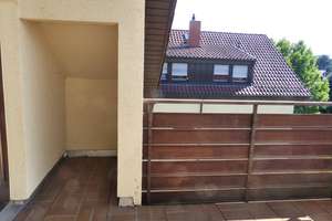 Geräumige und sonnige DG-Wohnung, TL-Bad, 3 Balkone, TG – Blumenstraße 16, 70736 Fellbach – Vorschaubild 4