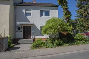Attraktives REH mit schönem Garten und Garage in guter, ruhiger Wohnlage von Nieder-Eschbach. – 60437 Nieder-Eschbach, Frankfurt am Main – Vorschaubild 3
