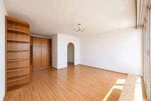 Leerstehendes Apartment mit Domblick und Balkon in direkter Rheinnähe – Die vollständige Adresse der Immobilie erhältst du vom Anbieter., 51105 Poll, Köln – Vorschaubild 4