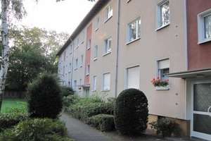 Platz für die Familie: 3-Zimmer-Wohnung in Stadtlage – Albert-Schweitzer-Str. 7, 53115 Endenich, Bonn – Vorschaubild 1