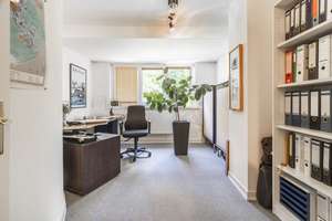 MÄRCHENHAFTES ARCHITEKTENHAUS ZU VERKAUFEN – Akazienweg 22, 22587 Blankenese, Hamburg – Vorschaubild 22