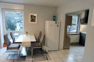 Voll möblierte Wohnung mit Stellplatz in praktischer Lage, haustierfreundlich – Hubacher Weg 10, 57072 Siegen, Siegen – Vorschaubild 3