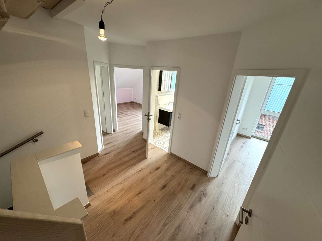 Immobilie in Sauensiek - Energieeffizient & stilvoll – moderne Doppelhaushälfte mit sechs Zimmern und Garten in Sauensiek *** - Bild 2