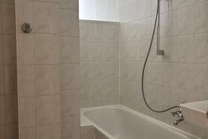 Bezugsfreie 1-Zimmer-Altbauwohnung – nur einen Steinwurf vom Lietzensee entfernt – Sophie-Charlotten-Straße 46a, 14059 Charlottenburg, Berlin – Vorschaubild 11
