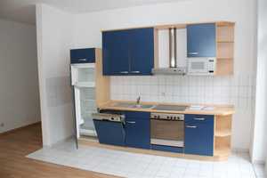 Geräumige 2-Zimmerwohnung mit Balkon + Einbauküche * Nähe Technische Universität – Bernsdorfer Straße 67, 9126 Chemnitz – Vorschaubild 3