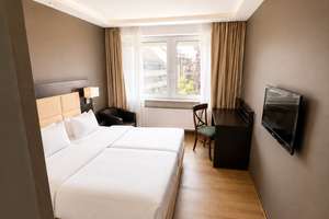 Modern möbliertes City-Apartment mit hochwertigem Bad in zentraler Lage in Karlsruhe – Kriegstr. 51, 76133 Innenstadt-West, Karlsruhe – Vorschaubild 1