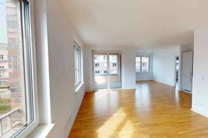 Ruhige Lage in Karlshorst mit 3 Zimmern Balkon und Einbauküche – Georg-Klingenberg-Straße 19, 10318 Karlshorst, Berlin – Vorschaubild 3