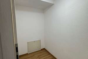 Wohnen am Heide-Rand: Ruhige 2-Zimmer-Wohnung mit großer Sonnenterrasse – Königsbrücker Landstraße 46, 1109 Klotzsche (Stadtteil), Dresden – Vorschaubild 7