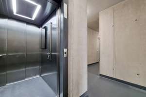 ENTSPANNTES WOHNEN DIREKT AM RHEIN MIT BLICK INS HAFENBECKEN.  – 55120 Neustadt, Mainz – Vorschaubild 18
