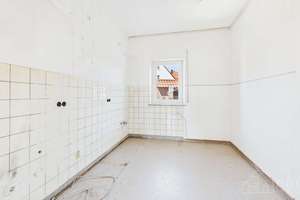 Mehrfamilienhaus mit Potential und Geschichte – Die vollständige Adresse der Immobilie erhältst du vom Anbieter., 91126 Innenstadt, Schwabach – Vorschaubild 9