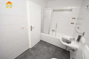 Wohlfühlen im Dachgeschoss mit XXL Küche & Einbauküche + Balkon! – Yorckstraße 13, 9130 Sonnenberg, Chemnitz – Vorschaubild 4