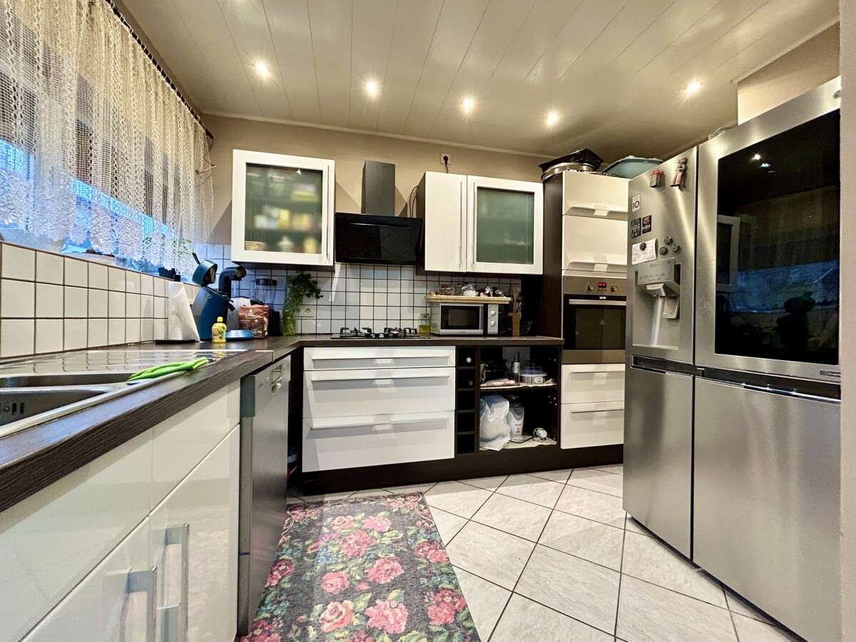 Immobilie in Müschenbach - **Attraktives Objekt als Investment oder zum Eigennutz in ruhiger Lage von Müschenbach** - Bild 1