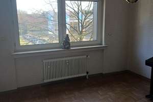 WBS Wohnung mit 3 Zimmern und Balkon