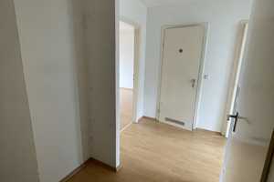 *Schöne 3 Raum Wohnung*nähe Uniklinik*FERNWÄRME* – Hobeisenstraße 31, 45147 Essen – Vorschaubild 3