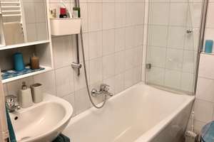 Hell, stadtnah und ruhig - moderne 2,5 Whg mit Balkon, bezugsfertig renoviert – Markscheide 20, 45143 Altendorf, Essen – Vorschaubild 25