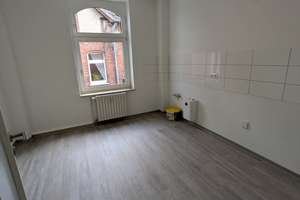 Geräumige 3-Zimmer in guter Umgebung! Einzugsbereit neu renoviert! – Brenscheder Str. 28, 44799 Wiemelhausen, Bochum – Vorschaubild 5