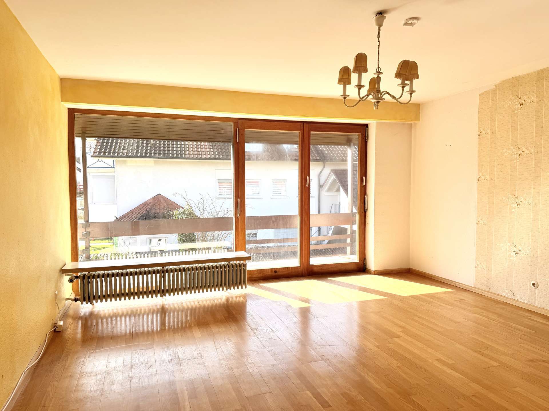 Immobilie in Sasbach am Kaiserstuhl - Charmantes Einfamilienhaus mit 5,5 Zimmern und großzügigem Grundstück - Bild 0