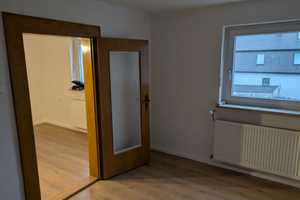 Günstige 5-Zimmer-Doppelhaushälfte mit EBK in Landshut Wolfgang – Landshut – Vorschaubild 4