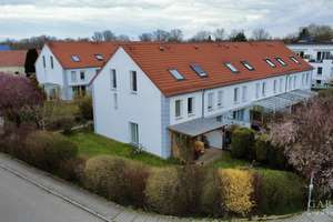 Großzügiges Reiheneckhaus mit Garten und Terrasse in ruhiger Wohnlage – Die vollständige Adresse der Immobilie erhältst du vom Anbieter., 82140 Olching – Vorschaubild 1