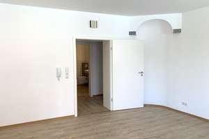 Schöne renovierte 3-Zimmer Altbauwohnung in Straubing (Kernstadt) – Fürstenstraße 8, 94315 Kernstadt, Straubing – Vorschaubild 4