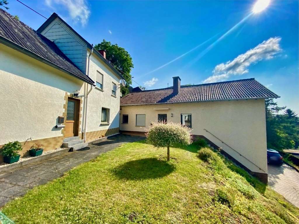 Immobilie in Roes - Roes, zwei Häuser auf einem Grundstück - Bild 2