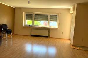 4-Familienhaus in ruhiger Lage von Köln-Rondorf - Attraktive Investitionschance ! – Hachenburger Straße 18, 50997 Rondorf, Köln – Vorschaubild 11