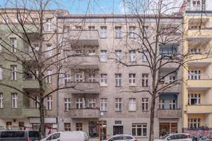 Stilvolle 2-Zimmer-Altbauwohnung mit Blick zum Maybachufer – Die vollständige Adresse der Immobilie erhältst du vom Anbieter., 12047 Neukölln (Ortsteil), Berlin – Vorschaubild 2