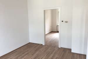 Schöne 2-Zimmer-Wohnung mit Einbauküche und Balkon in Remscheid-Hasten – Hammesberger Str. 82, 42855 Schöne Aussicht, Remscheid – Vorschaubild 2