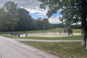 Großes helles Zimmer in freundlicher 4er-WG in Bogenhausen – Preziosastraße 37, 81927 Johanneskirchen, München – Vorschaubild 4