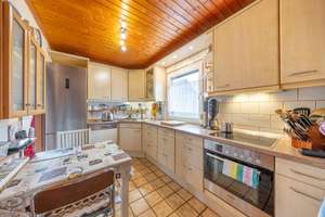 Bremerhaven - Leherheide | Doppelhaushälfte mit viel Platz und schönem Grundstück! – Die vollständige Adresse der Immobilie erhältst du vom Anbieter., 27578 Leherheide, Bremerhaven – Vorschaubild 4
