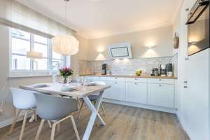 Haus Smilla – Vier Ferienwohnungen, etablierte Vermietung, strandnahe Lage – Die vollständige Adresse der Immobilie erhältst du vom Anbieter., 25980 Sylt (Gemeinde) – Vorschaubild 11