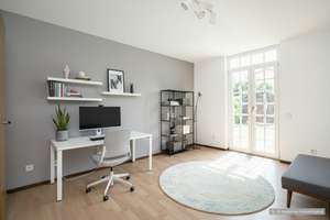Charmanter Bungalow mit offener Wohnlandschaft, Kamin und Gartenidylle – Die vollständige Adresse der Immobilie erhältst du vom Anbieter., 63150 Heusenstamm – Vorschaubild 12