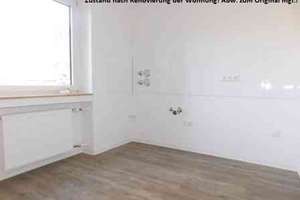 ***Renoviert und bezugsfertig... Schicke 2-Zimmerwohnung in zentraler Lage*** – Bahnstr. 52, 47799 Cracau, Krefeld – Vorschaubild 4