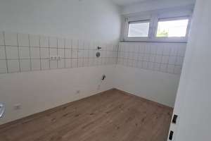 Charmante 2-Zimmer-Wohnung mit Balkon in Düsseldorf – Von-Krüger-Straße 2, 40229 Eller, Düsseldorf – Vorschaubild 4